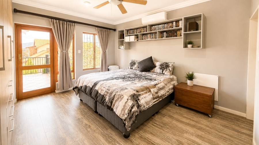 3 Bedroom Property for Sale in The Coves North West